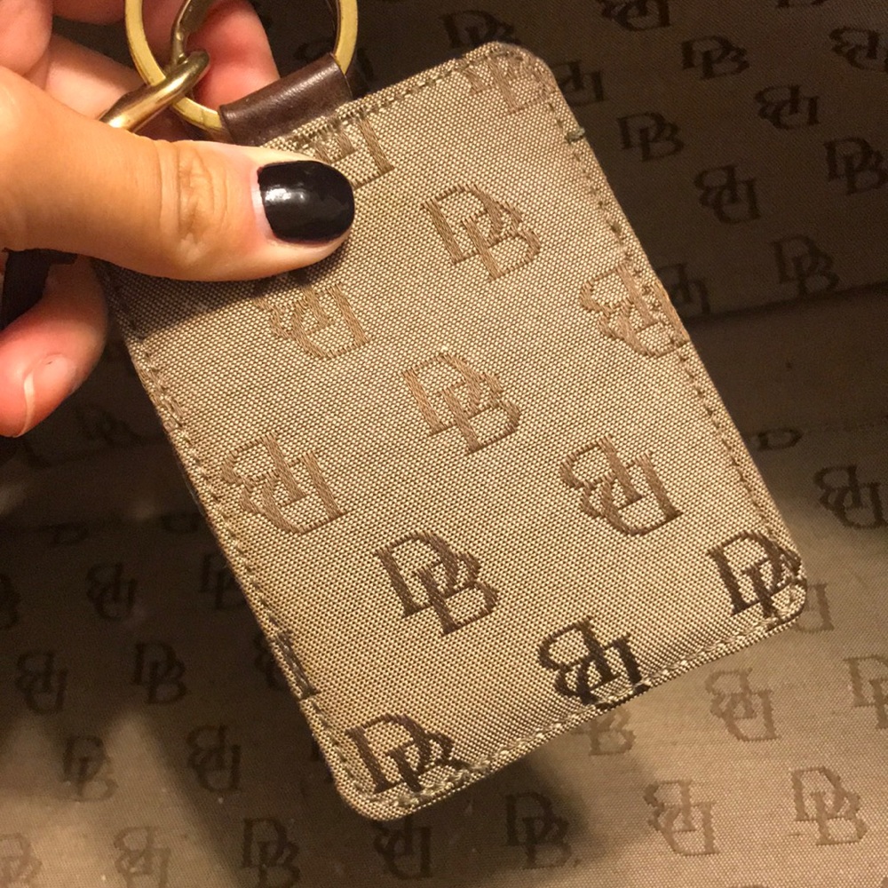 Authentic Dooney & Bourke Travel Bag - Picture 2 of 6